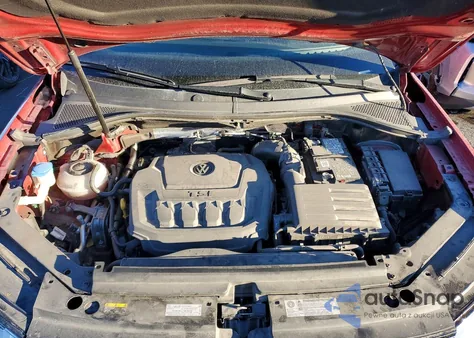 2018 Volkswagen Tiguan S z USA, uszkodzony, nr VIN 3VV1B7AX0JM065983